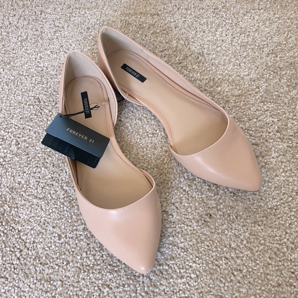 Women Nude Flats - Size 8